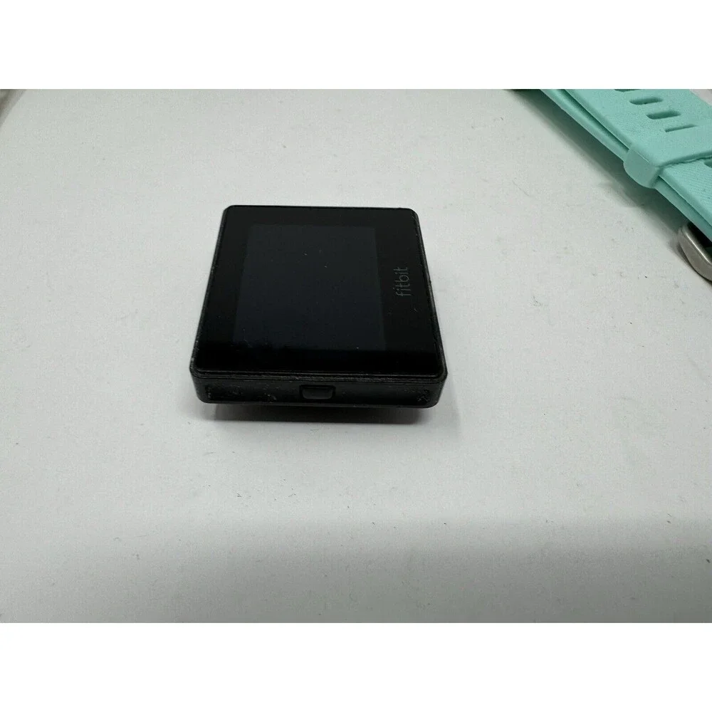 Fitbit Blaze FB502 Fitness Activity Tracker W/8 Bands